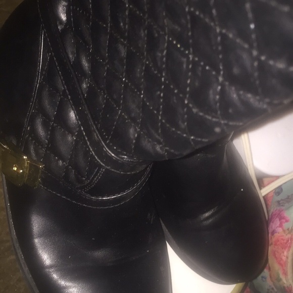 SOLD! Authentic Michael Kors Gorgeous Boots!! - Picture 8 of 12
